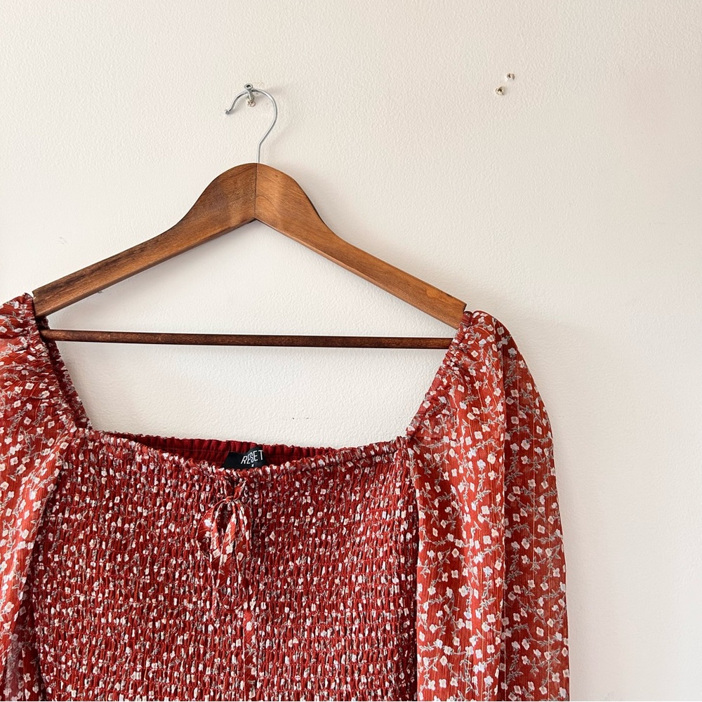 RESET | Floral Long-Sleeve Cropped Blouse